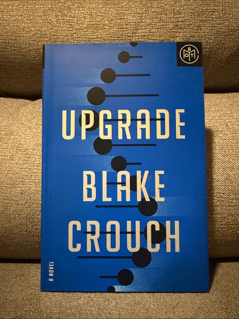 📚Upgrade by Blake Crouch